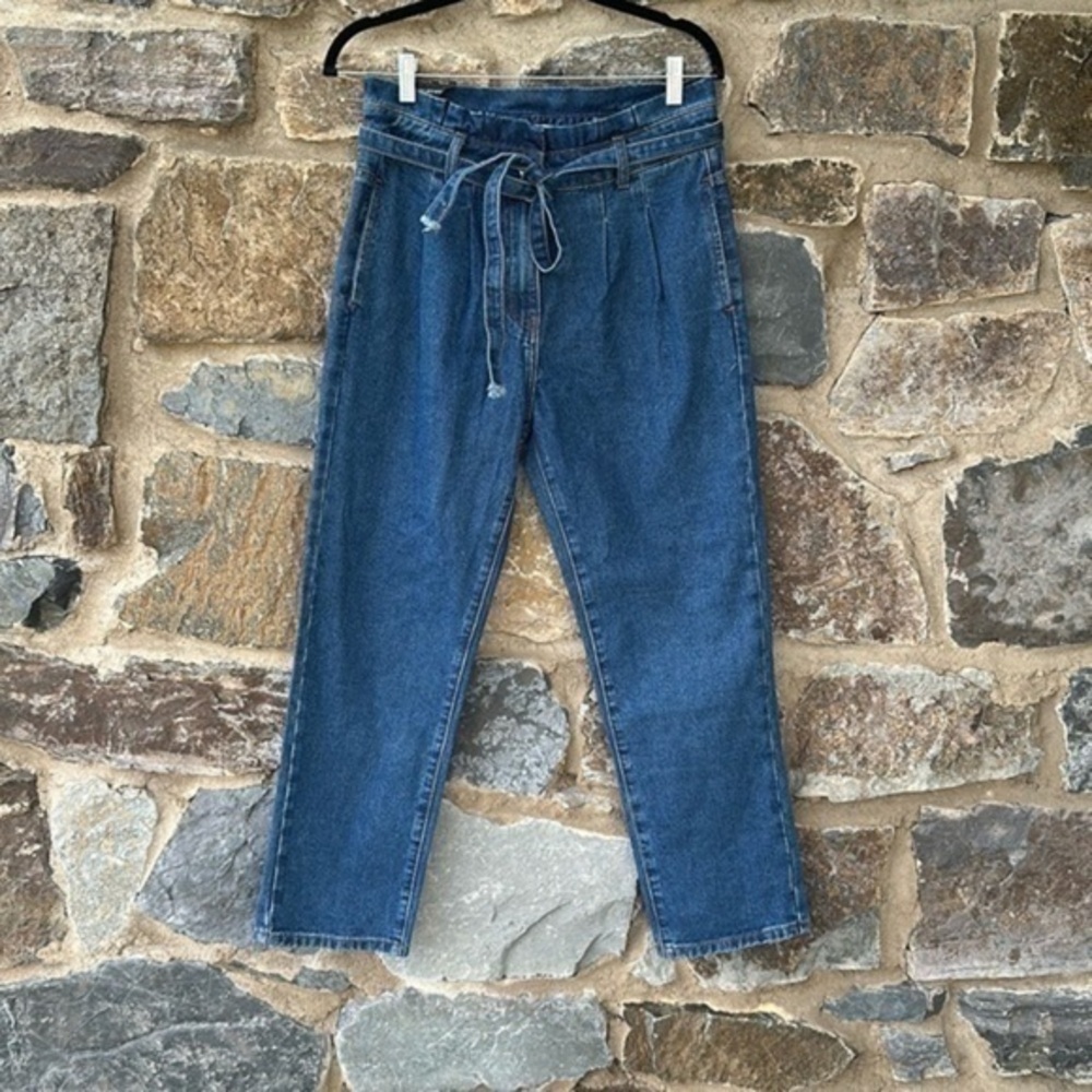 NWT Redial Blue Jeans. Pockets. Belt. Size EU38/US27